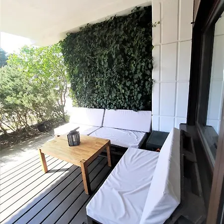 Apartamentai Su Terasa Rugelyje