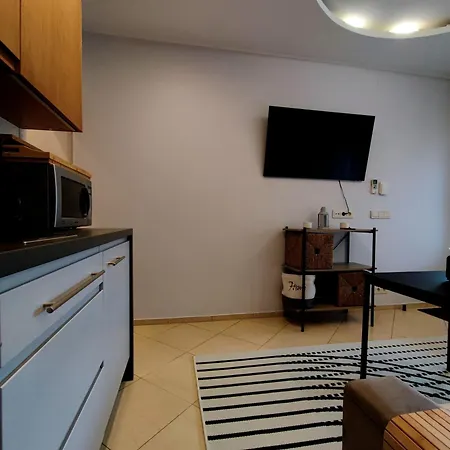 Butas Apartamentai Su Terasa Rugelyje Palanga